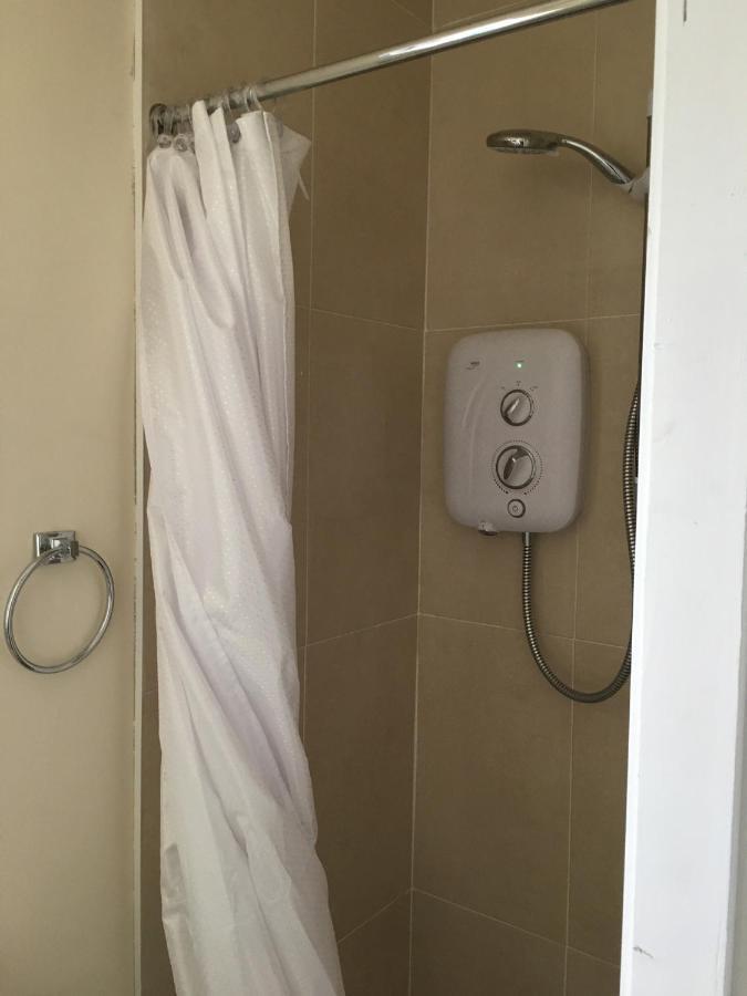 Double Rooms & Twin Rooms Rahoon Голуэй Экстерьер фото
