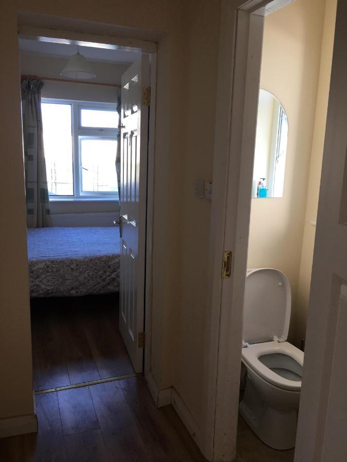 Double Rooms & Twin Rooms Rahoon Голуэй Экстерьер фото