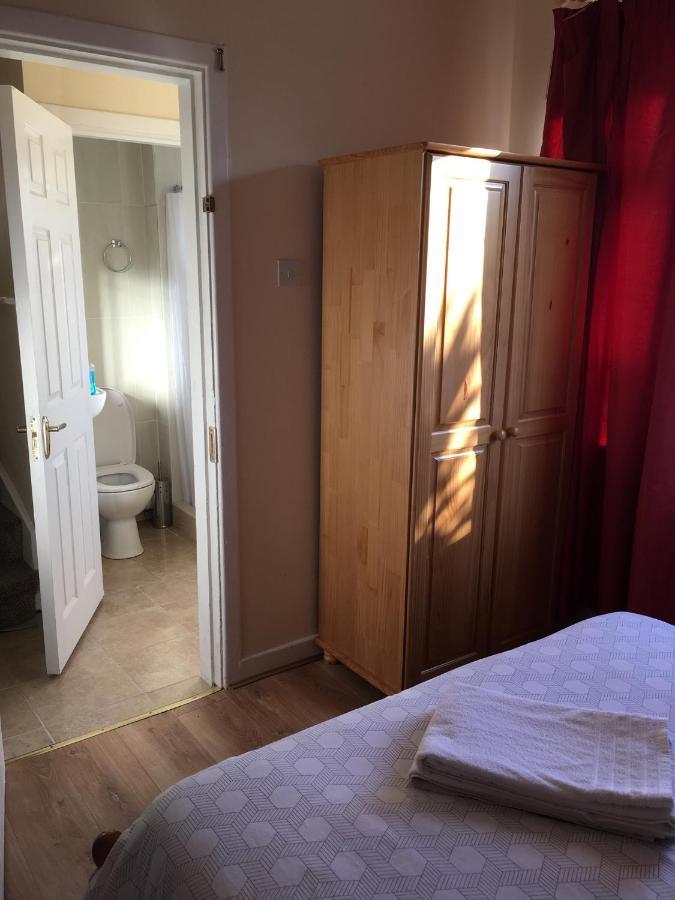 Double Rooms & Twin Rooms Rahoon Голуэй Экстерьер фото