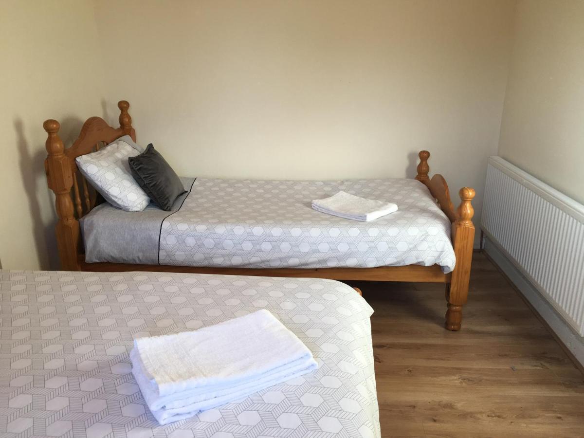 Double Rooms & Twin Rooms Rahoon Голуэй Экстерьер фото
